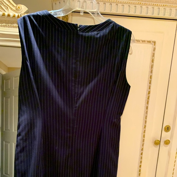 Amazing brand new Jone New York strips dress navy in white. Size : 14 - Picture 2 of 13